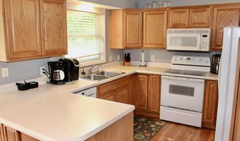 1323 Wisconsin Cir, Ames, IA 50014