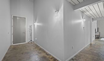 60 E Spring St 223, Columbus, OH 43215