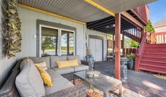 15471 Cedar Ln, Basehor, KS 66007