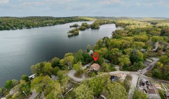 1052 Lakeside Dr E, Alloway, NJ 07422