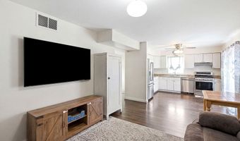 20 Deer Run Dr N, Barnegat, NJ 08005