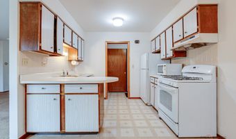 809 E Miner St 3B, Arlington Heights, IL 60004