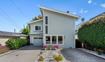 227 Center Ave, Aptos, CA 95003