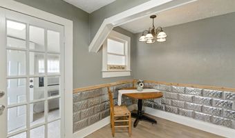 714 N Walnut St, Weatherford, TX 76086