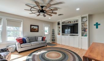 307 Ave G, Abernathy, TX 79311