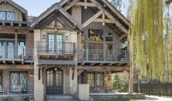30 Bear Dance Vlg, Bigfork, MT 59911