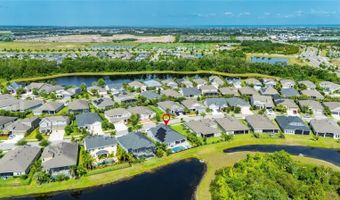 7322 PARADISO Dr, Apollo Beach, FL 33572
