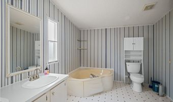 133 ROCKWOOD Dr, Bancroft, WV 25011
