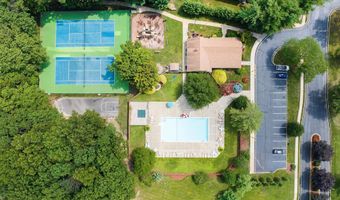 31 Balmoral Ct, Aberdeen, NJ 07747