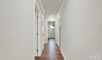 2205 Iowa St, Savannah, GA 31404