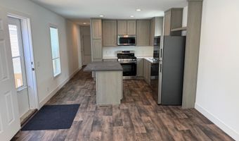 1611 6th Ave E A5, Alexandria, MN 56308