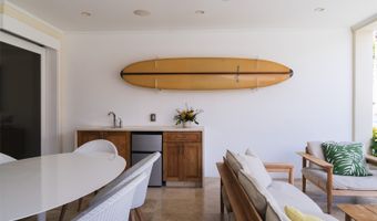 4714 Kahala Ave, Honolulu, HI 96816
