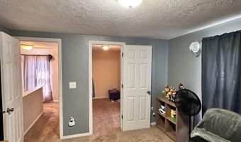 1206 3rd Ave, Alton, IA 51003