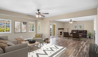 201 Foussat Rd, Oceanside, CA 92054