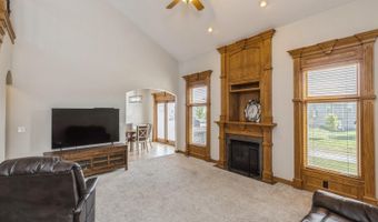 1737 Ashwood Dr SW, Altoona, IA 50009