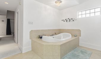 4166 Old Lazy River Rd, Bay St. Louis, MS 39520