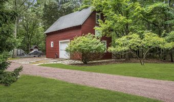 99 Holly Ln, Bayville, NJ 08721