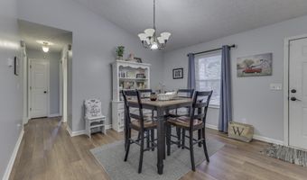 596 Briarwood Ln, Bedford, IN 47421