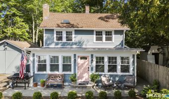 20 Bradley Ave, Branford, CT 06405