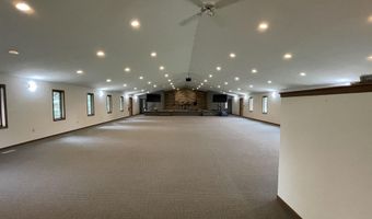 916 FELD St, Algoma, WI 54201