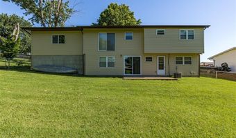2831 Corral Estates Dr, Arnold, MO 63010