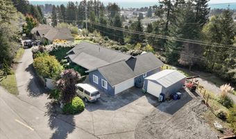 838 MARINA HEIGHTS Rd, Brookings, OR 97415