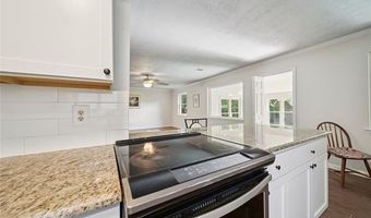 1809 East Dr, Bartlesville, OK 74006