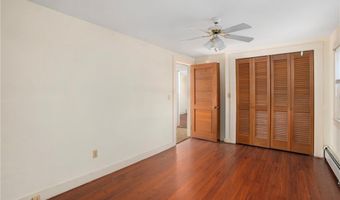 292 Boulevard, Middletown, RI 02842