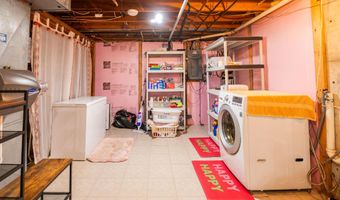 989 McCabe Ave NE, Ada, MI 49301