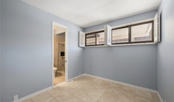 5811 Kalanianaole Hwy, Honolulu, HI 96821