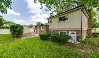 522 N Castle Rd, Addison, IL 60101