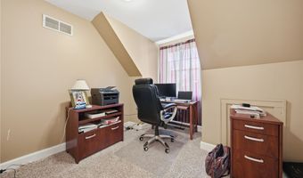 1400 Overlook Dr, Ashtabula, OH 44004