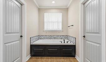 1707 Warwick Cir, Ardmore, OK 73401