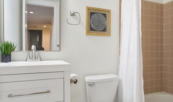 4024 IVA Ln, Annandale, VA 22003