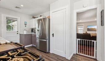77 Drift Rd, Belford, NJ 07718