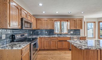 403 Southcreek Dr N, Indianapolis, IN 46217