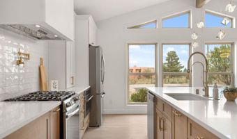 12300 Palomas Ave NE, Albuquerque, NM 87122