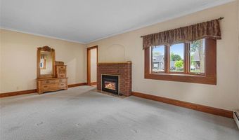 209 E Main St, Arlington, MN 55307