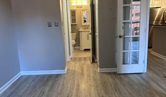 4808 MOORLAND Ln 501, Bethesda, MD 20814