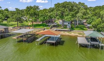 712 W Lake Dr, Weatherford, TX 76087