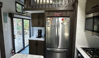 78 Way Lane Ext, Bridport, VT 05734