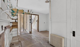 6 Amherst St, Augusta, ME 04330