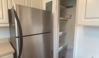 10401 MONTROSE Ave 301, Bethesda, MD 20814