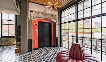 1701 TULIP St 301, Philadelphia, PA 19125
