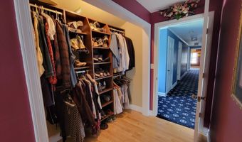1230 N SUPERIOR St, Antigo, WI 54409