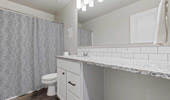 12452 Shadow River St, Caldwell, ID 83607