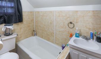423 S Dakota St, Aberdeen, SD 57401