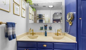 722 E 18th St, Ada, OK 74820