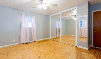 110 W Lakeshore Dr, McAlester, OK 74501