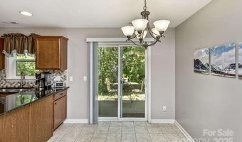 43 Sunny Meadows Blvd, Arden, NC 28704